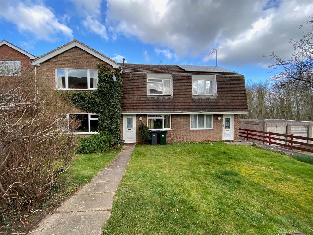 Cherry Tree Drive, Malvern 2 bed terraced house £210,000