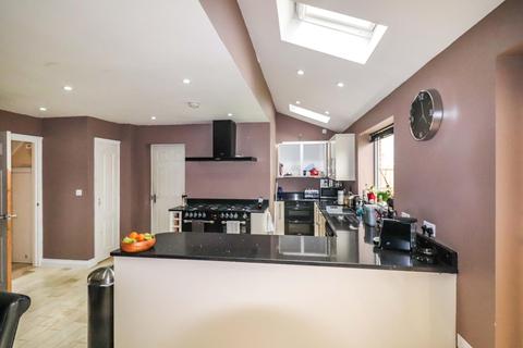 57 Atholl Crescent, Nuneaton, CV10 7PB