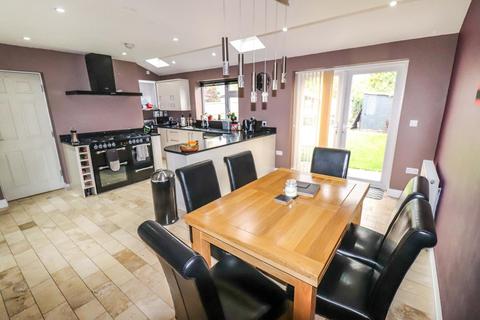 57 Atholl Crescent, Nuneaton, CV10 7PB