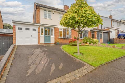 19 Dingle View, Dudley, DY3 3LF