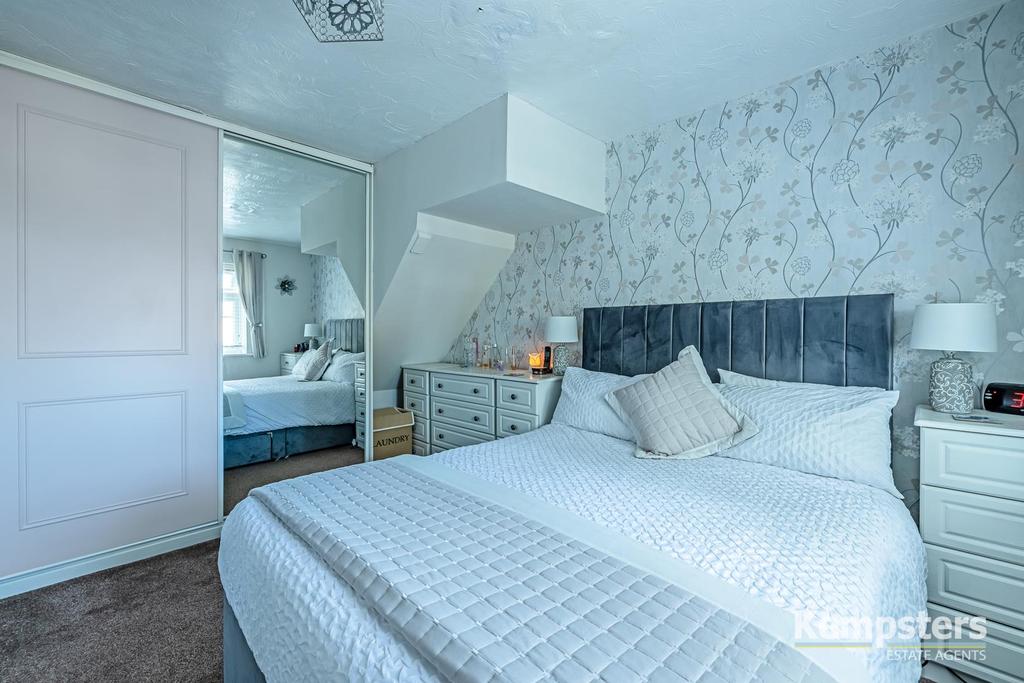 Bedroom 2 2nd.jpg