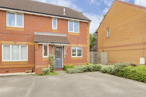 3 bedroom semi-detached house to rent - Nether Pasture, Netherfield, Nottinghamshire, NG4 2JZ