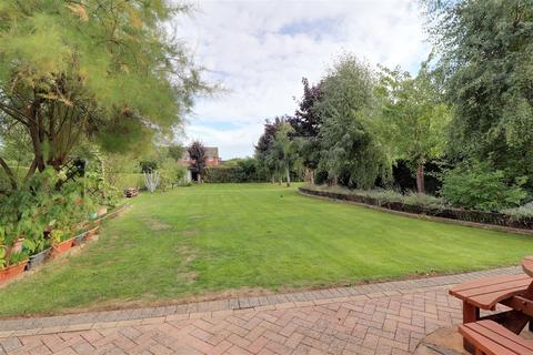 59a Upton Close, Barnwood, Gloucester, GL4 3EX