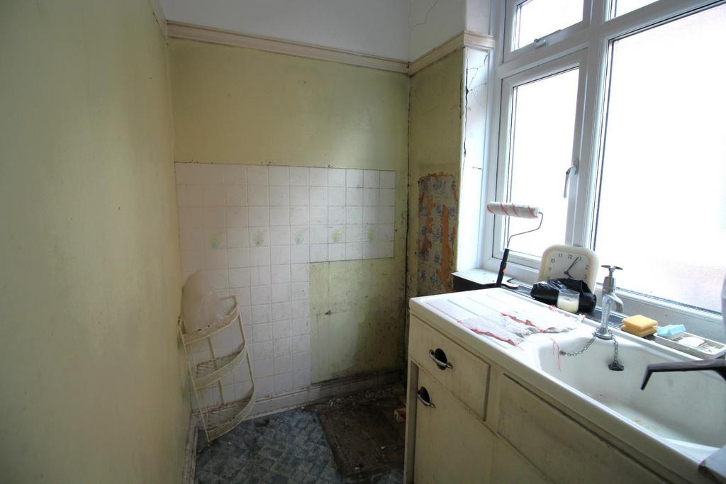 IMG 1916v1.JPG
