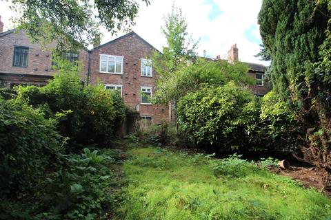 14 Chretien Road, Manchester, M22 4FS