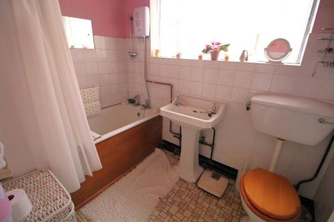 14 Chretien Road, Manchester, M22 4FS