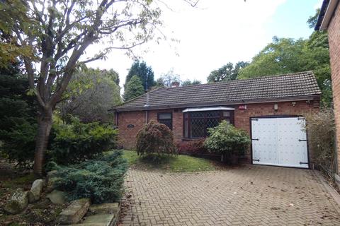 2 bedroom detached bungalow for sale - Lindrosa Road, Sutton Coldfield