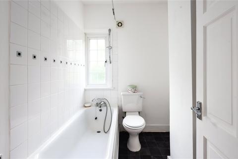 15a Leagrave Street, London, E5 9QX