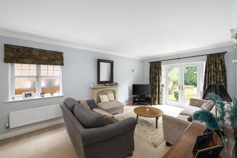 4 bedroom detached house for sale - The Fairways, Redhill, Surrey, RH1