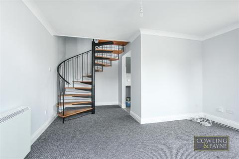 10 Doeshill Drive, Wickford, SS12 9RD