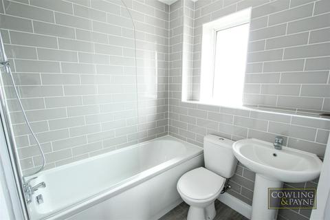 10 Doeshill Drive, Wickford, SS12 9RD