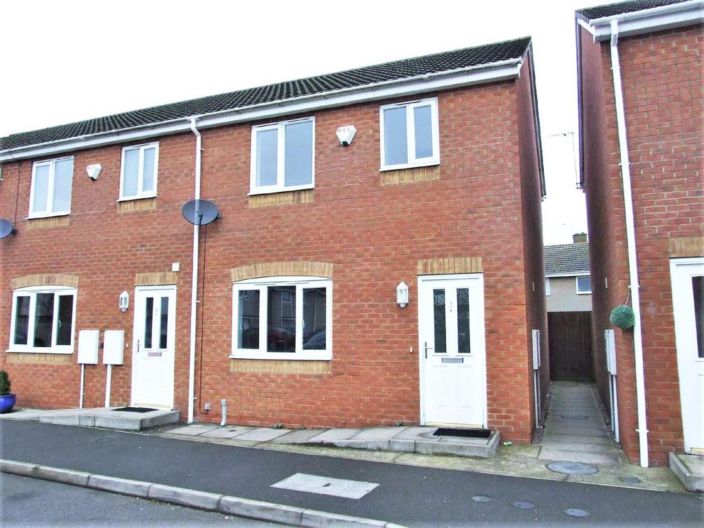 Doulton Court, Bedworth 3 bed terraced house £170,000