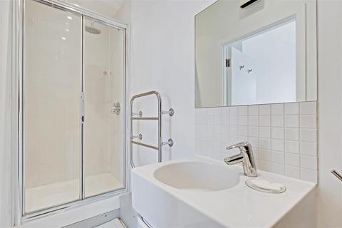 3 bedroom apartment to rent - The Reflection, North Woolwich, E16
