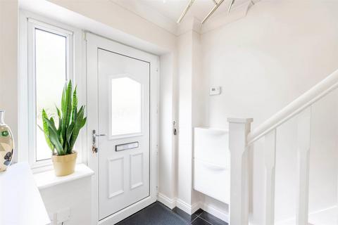 2b Hund Oak Drive, Hatfield, Doncaster, DN7 6RL