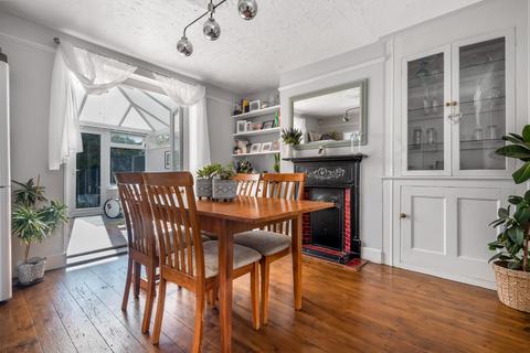 21 William Road, Ashford, TN23 7UT