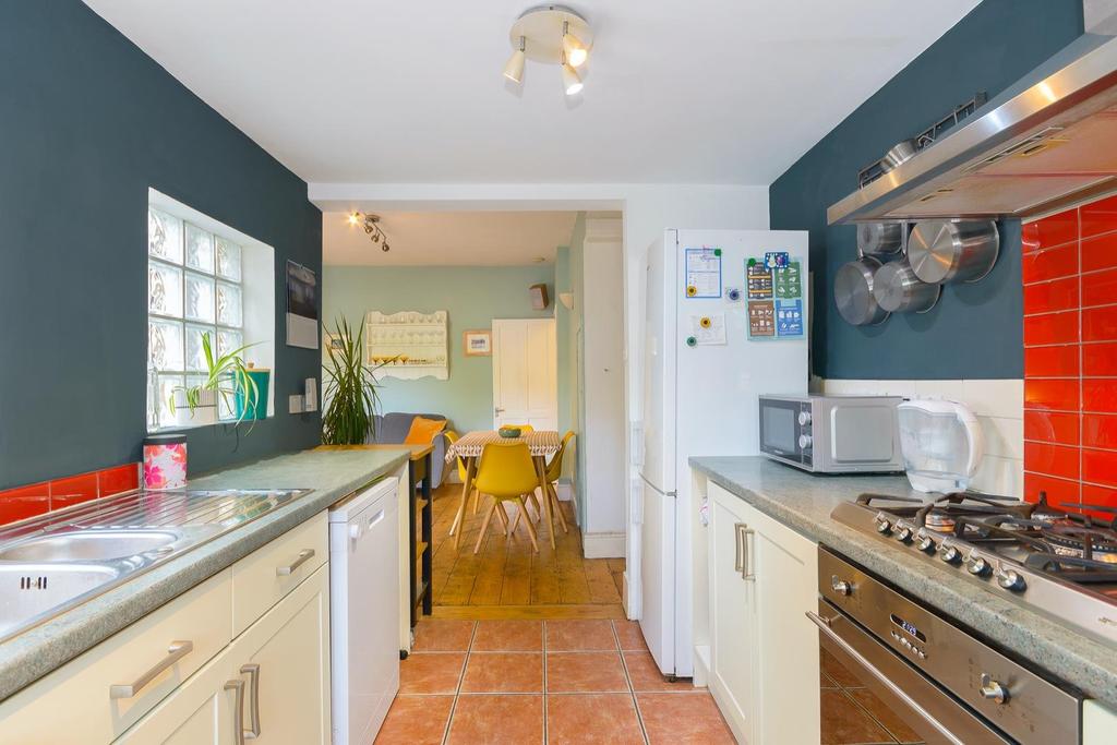 DAORWOTLUAP33 - Kitchen A.jpg