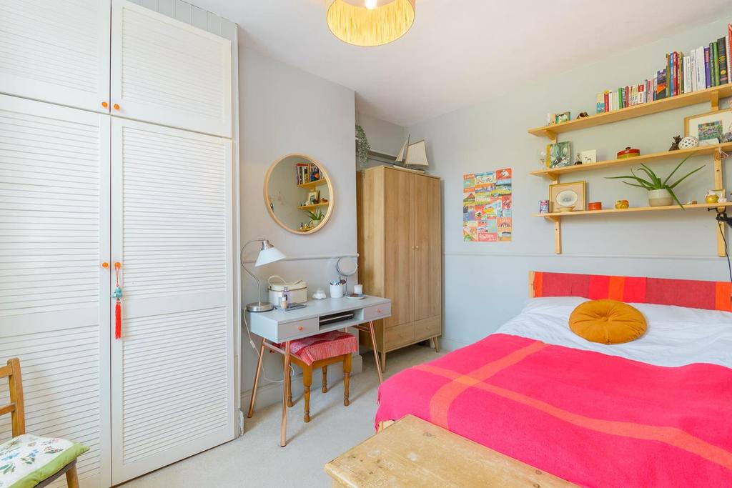 DAORWOTLUAP33 - Bedroom F.jpg