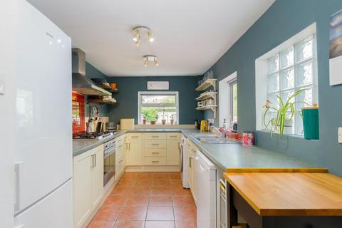 33 Paultow Road, Bristol, BS3 4PS