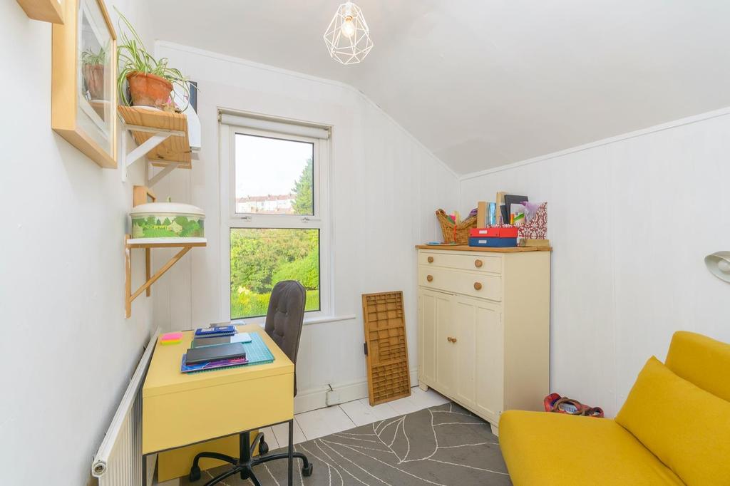 DAORWOTLUAP33 - Bedroom D.jpg