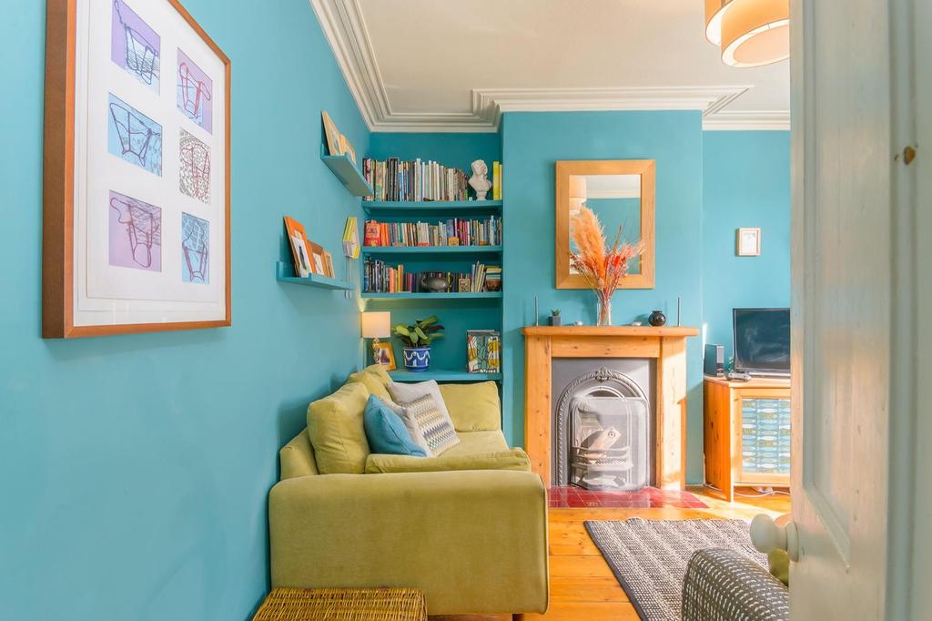 DAORWOTLUAP33 - Living Room E.jpg