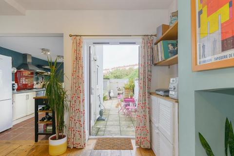 33 Paultow Road, Bristol, BS3 4PS