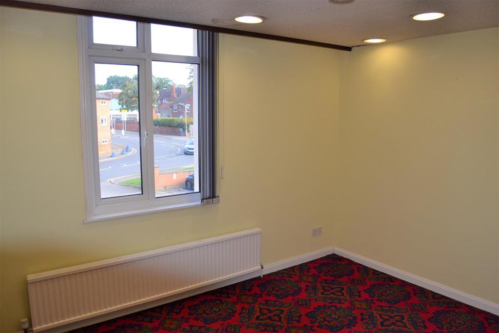 Fairfield Road, Market Harborough Office £250 pcm (£58 pw)