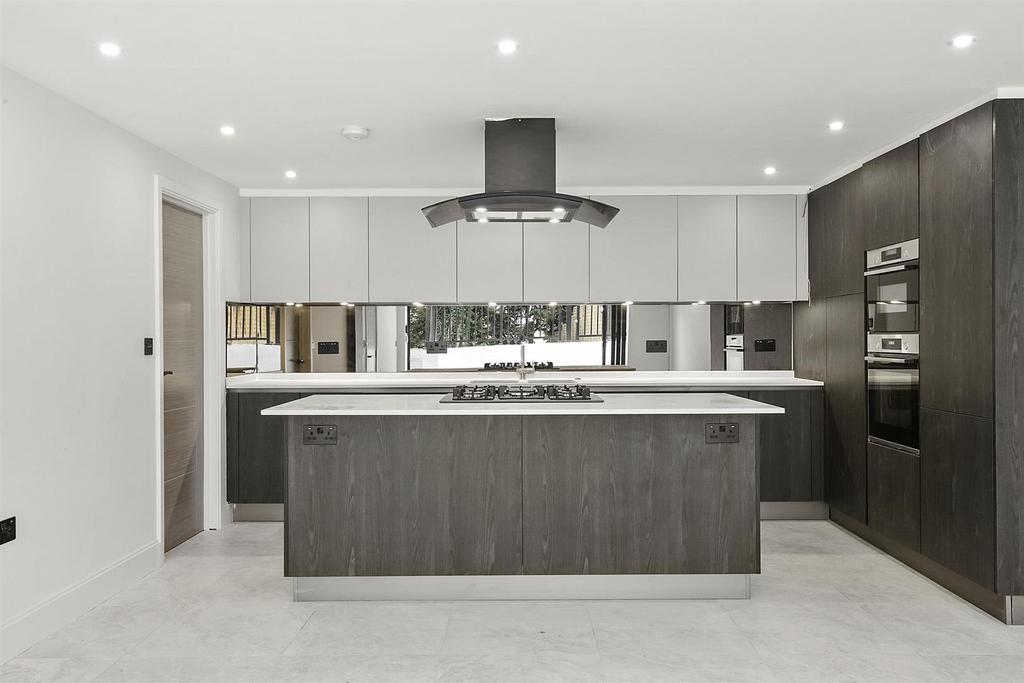 112 Elms Lane - LNd Z940 WD7 NB21 EQu Mi B.jpg