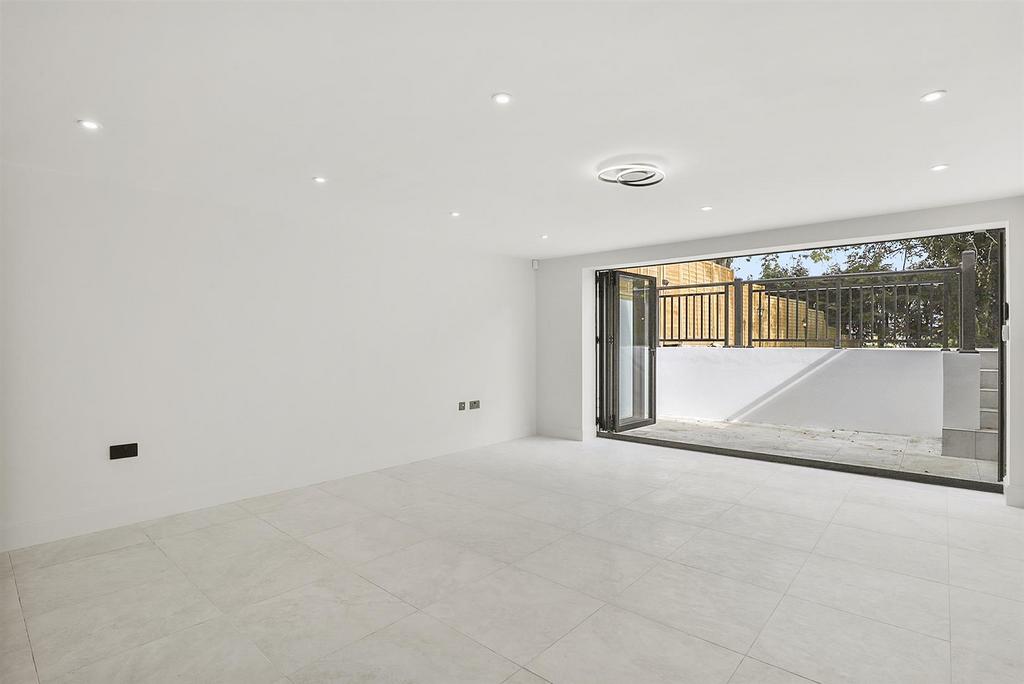 112 Elms Lane - y6rp6umi Aq0 BEUf0 HDo M.jpg