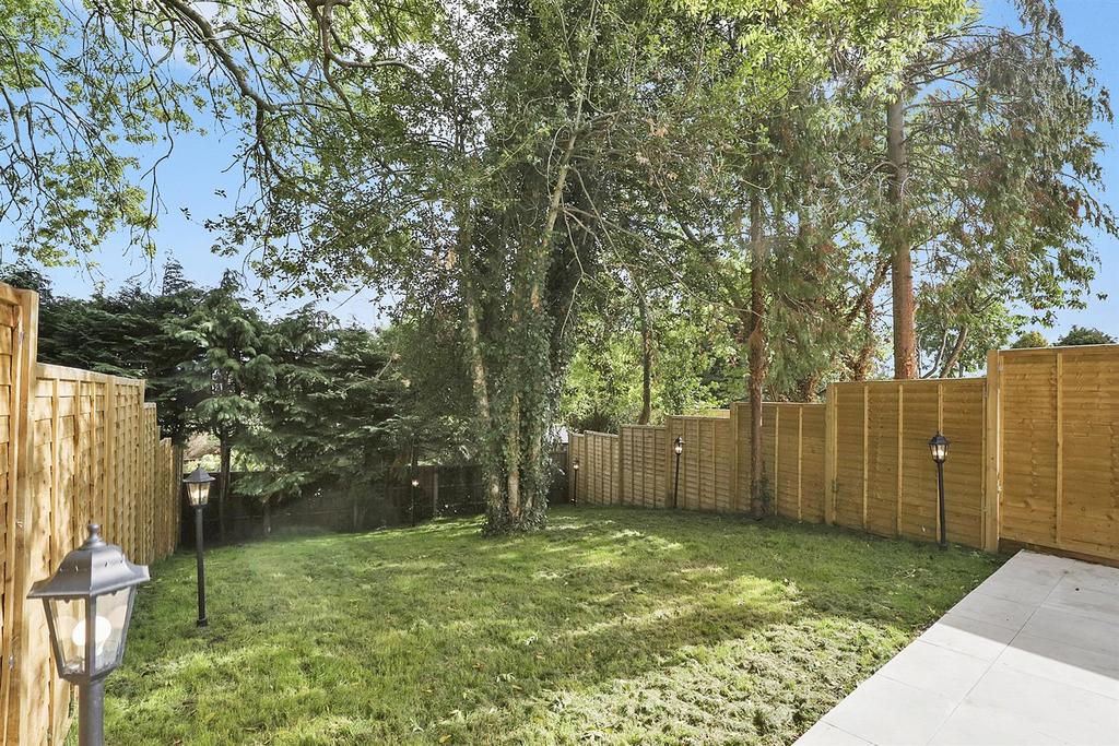 112 Elms Lane - 6 SMFT708 Yd Tlfdy Mok Nv.jpg