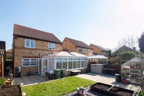 3 bedroom detached house to rent - Chipping Vale, Emerson Valley, Milton Keynes