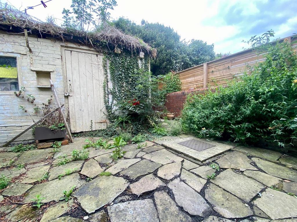 Rear garden (20.jpg
