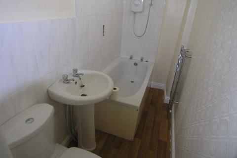 2 bedroom terraced house to rent - Manchester Road, Accrington