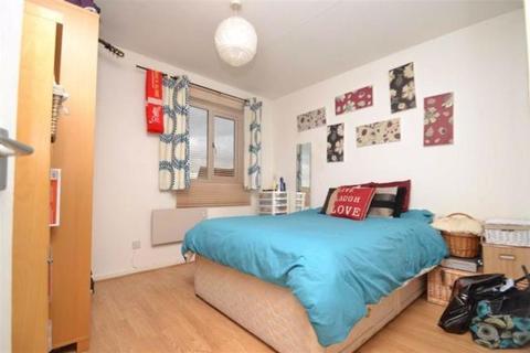 2 bedroom flat for sale - Penny Lane Way, Leeds