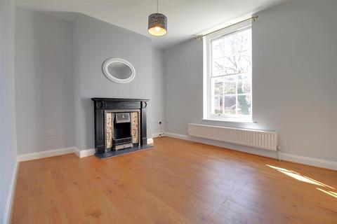 Flat 1, 22 Brunswick Square, Gloucester, GL1 1UN