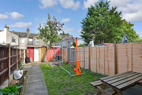 25 Twyford Road, Ilford, IG1 2QN