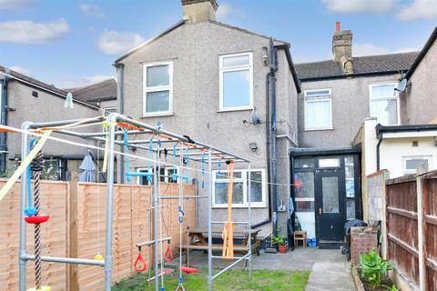 25 Twyford Road, Ilford, IG1 2QN