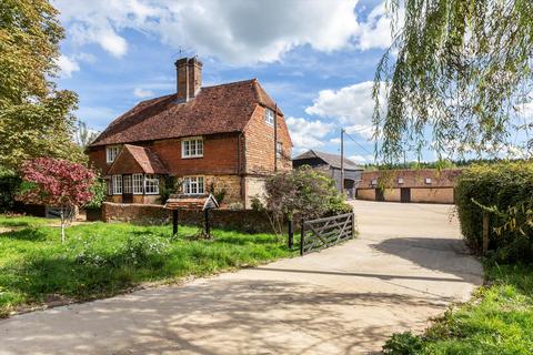 5 bedroom farm house for sale - Shillinglee Road, Chiddingfold, Surrey, GU8