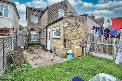 54 Cotleigh Road, Romford, RM7 9AS