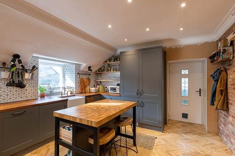 39a Dunkeld Street, Aberfeldy, PH15 2AF