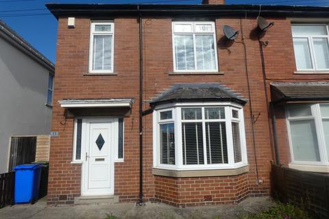 3 bedroom semi-detached house to rent - Chamberlain Street, Blyth, Northumberland, NE24 3EJ