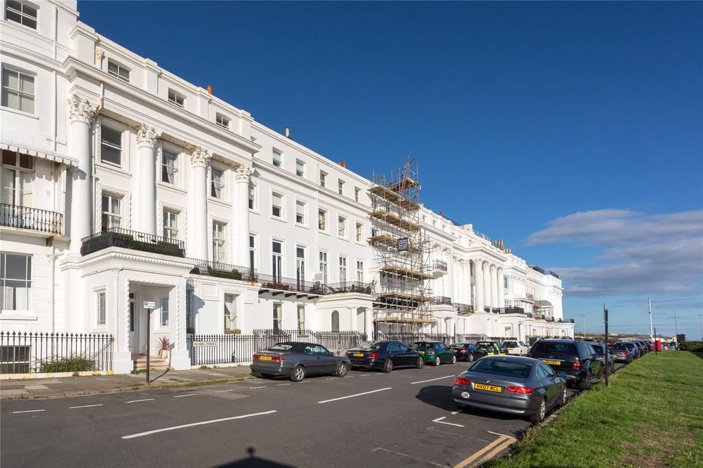 Arundel Terrace, Brighton, East... 3 bed apartment £900,000