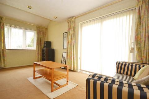 56 Lime Walk, Chelmsford, CM2 9NG