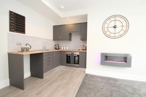 3 bedroom duplex to rent - Roundhay Crescent, Chapel Allerton, Leeds, LS8 4DT