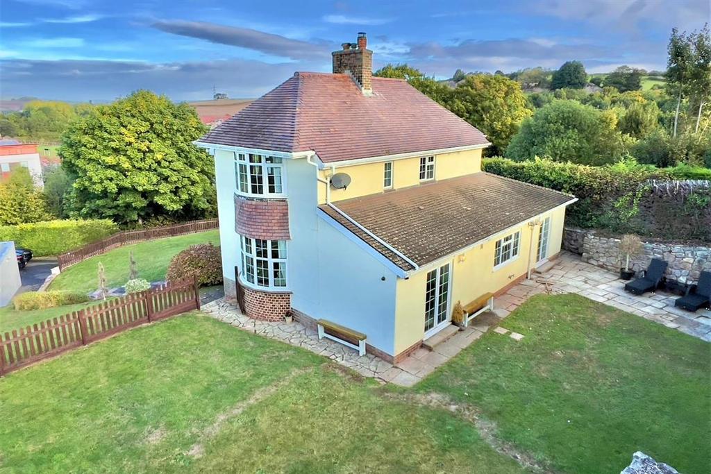 Edginswell Lane, Torquay 4 bed detached house £725,000