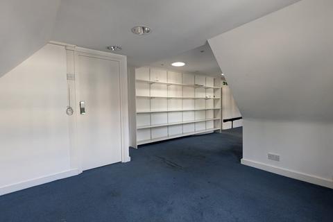 Office to rent, Second Floor, Britannia House, 6 Millmead, Guildford Surrey, GU2 4BE