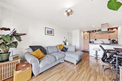 1 bedroom flat for sale - Ducaine Apartments, Merchant Street, London
