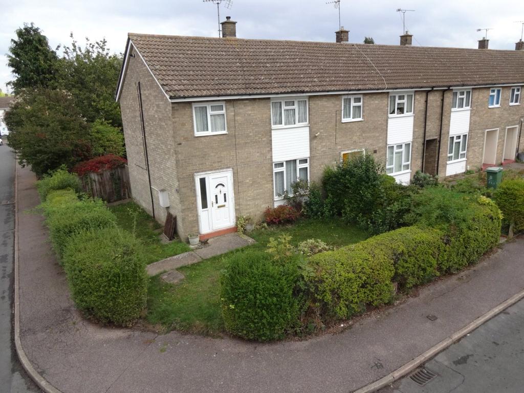 Grove Road, Houghton Regis, Dunstable, Bedfordshire, LU5 3 bed end of