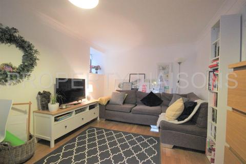 1 bedroom flat to rent, Slipway House, Burrells Wharf Sqaure, London, E14