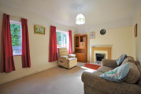 3 bedroom semi-detached house for sale - Nye Close, Cheddar, BS27