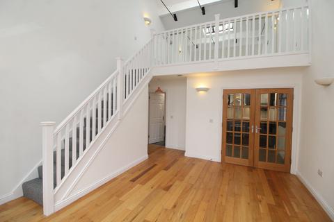 1 bedroom mews to rent, The Maltings, Newport Pagnell